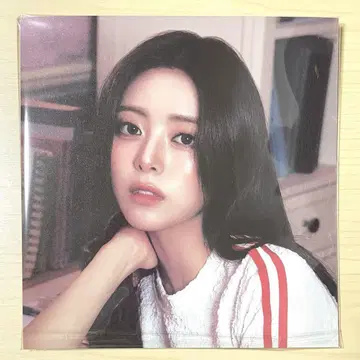ITZY GOLD SPECIAL EDITION 스퀘어 사진 유나