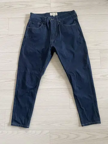 THE DUFFER OF ST.GEORGE 원더 쉐이프 스키니 데님