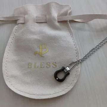 블레스 목걸이