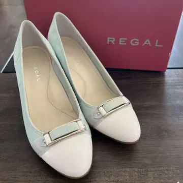 REGAL 펌프스