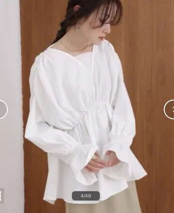 새상품급 bab 캔디 슬리브 개더 블라우스 화이트