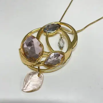 SWAROVSKI 골드 톤 컷 스톤 목걸이