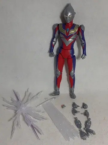 Figure-rise Standard 울트라맨 티가 멀티 타입