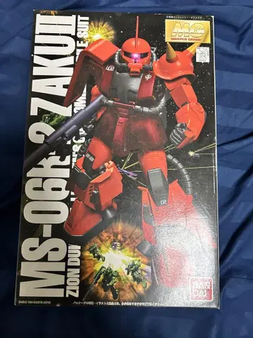 BANDAI MG MS-06R-2 자쿠II 조니 라이덴 소좌기