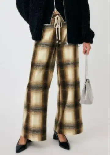 MOUSSY 와이드 팬츠 프론트 레이스업