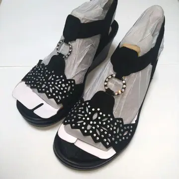 Skechers 여성용 Rumblers-Queen B 웨지 샌들