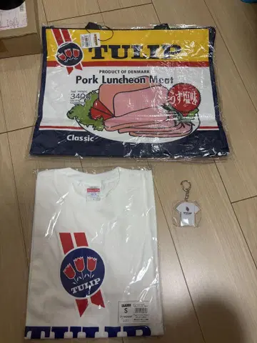 오키나와 튤립 포크 런천미트 T셔츠 쇼핑백 키링