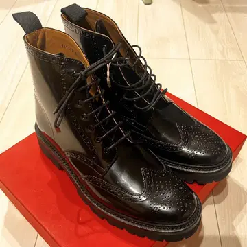 미사용 새상품 grenson 컨트리 부츠 uk7 그렌슨 트리커스