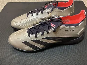 PREDATOR LEAGUE TF 26.5cm