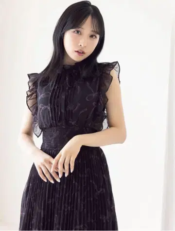 리본 & 프릴 장식 허리 셔링 리본 프린트 플리츠 원피스