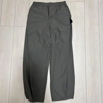 SANSANGEAR 25SS 나일론 팬츠 기믹 팬츠 size 2
