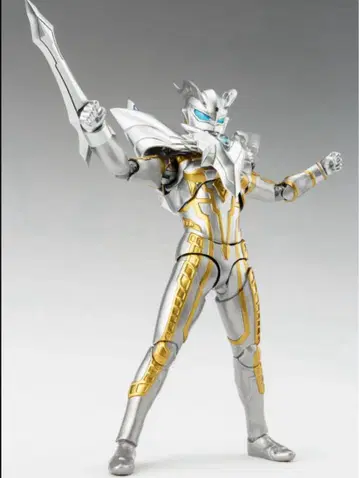 S.H.Figuarts 울티메이트 샤이닝 울트라맨 제로