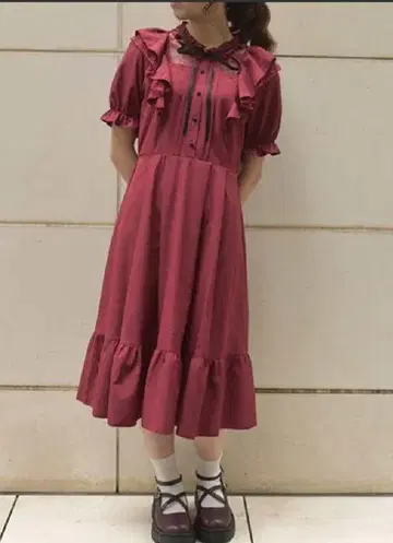 택 포함 새상품 axes femme 레이스 사용 프릴 원피스