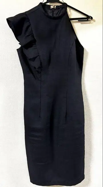 ROBE de FLEURS 블랙 드레스