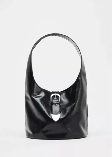 ZARA 버클 락 버킷 백