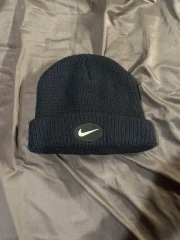 Nike 블랙 니트 모자 90s