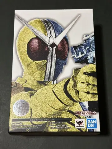 S.H.Figuarts (진골조제법) 가면라이더 W 루나 트리거