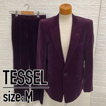 [ 최대 20% 할인 ] 테셀 수트 셋업 사이즈: M TESSEL