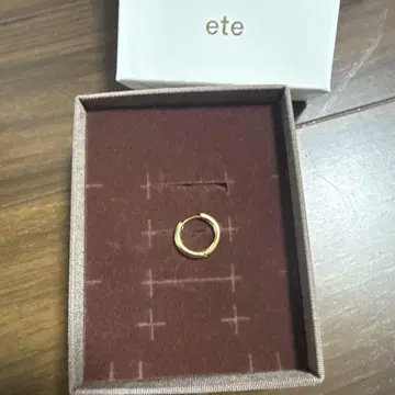 ete 오브제 귀걸이 S