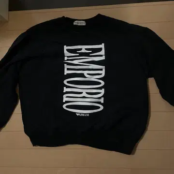 EMPORIO ARMANI 블랙 맨투맨