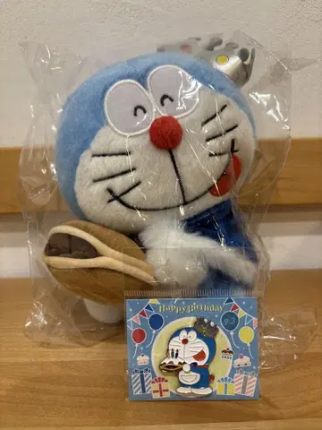 [ 핀 배지 세트 ] 미래 백화점 도라에몽 벌스데이 봉제 인형 완판템