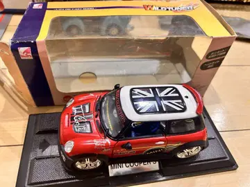 WILD TUNER 미니쿠퍼 1/24 스케일 새상품급 라이트 점등