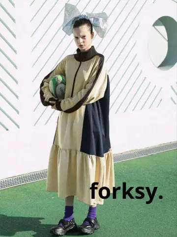 forksy. 하프 집업 트랙 자켓 디자인 원피스