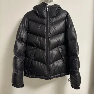 UNIQLO 블랙 다운 자켓