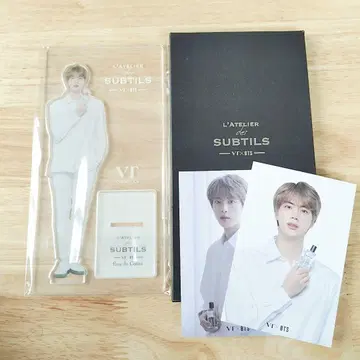 BTS x VT L'ATELIER 진 아크릴 스탠드 포토 카드