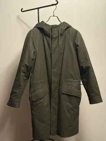 [ A.P.C. ] APC 올리브 그린 후드 부착 롱 코트