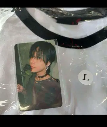 태민 롱 슬리브 셔츠
