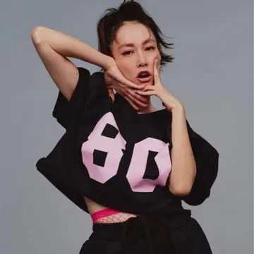 MAISON SPECIAL 넘버링 맨투맨
