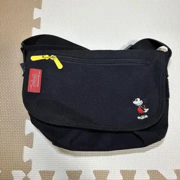 맨하탄 미키마우스 숄더백 블랙
