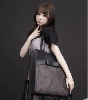 pium 프론트 리본 멀티 토트백 블랙 x 핑크
