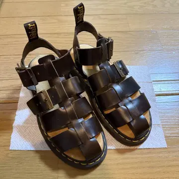 닥터마틴 샌들 Dr.Martens