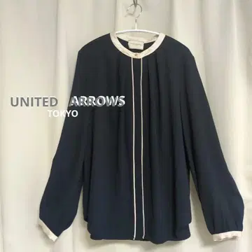 UNITED ARROWS 바이컬러 파이핑 블라우스 네이비