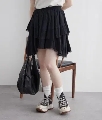 w closet 레이스 아지메 치마바지