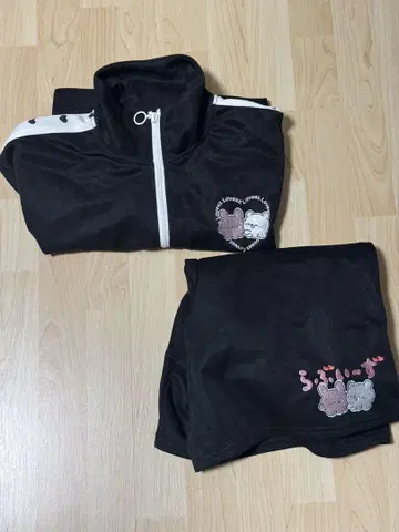 러브이즈 반팔 저지 블랙 L