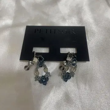 PETITSOIR 플라워 모티브 귀찌