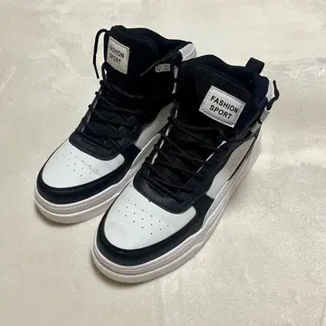 FASHION SPORT 하이컷 스니커즈 화이트/블랙 27.5cm