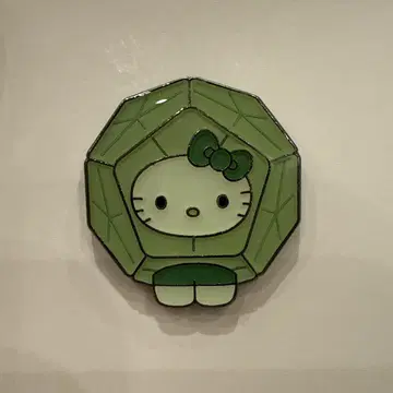 만박 일본관 모키티 시크릿 핀 배지 브라르도스페라