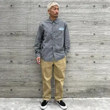 STANDARD CALIFORNIA 다크 그레이 셔츠