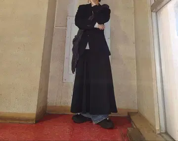 아디다스 플레어 스커트 블랙