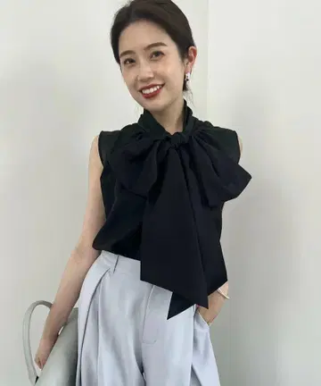 anuans 시어 루프 블라우스 블랙