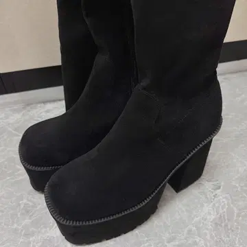 EMODA 스퀘어 핏 롱 부츠