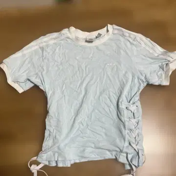 adidas 라이트 블루 반팔T셔츠 사이드 레이스업