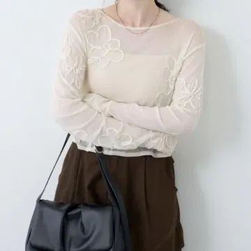플라워 코드 자수 시어 TOPS