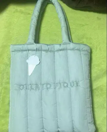 젤라또피케 퀼팅 토트백 민트 그린