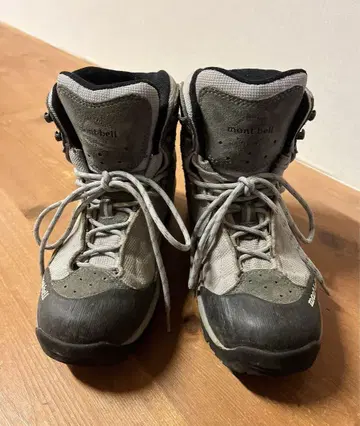 [ 새상품급 ] 몽벨 등산화 아웃도어 신발 25.5cm
