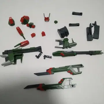 정크 부품 HG 베르데 스타 건담의 부품